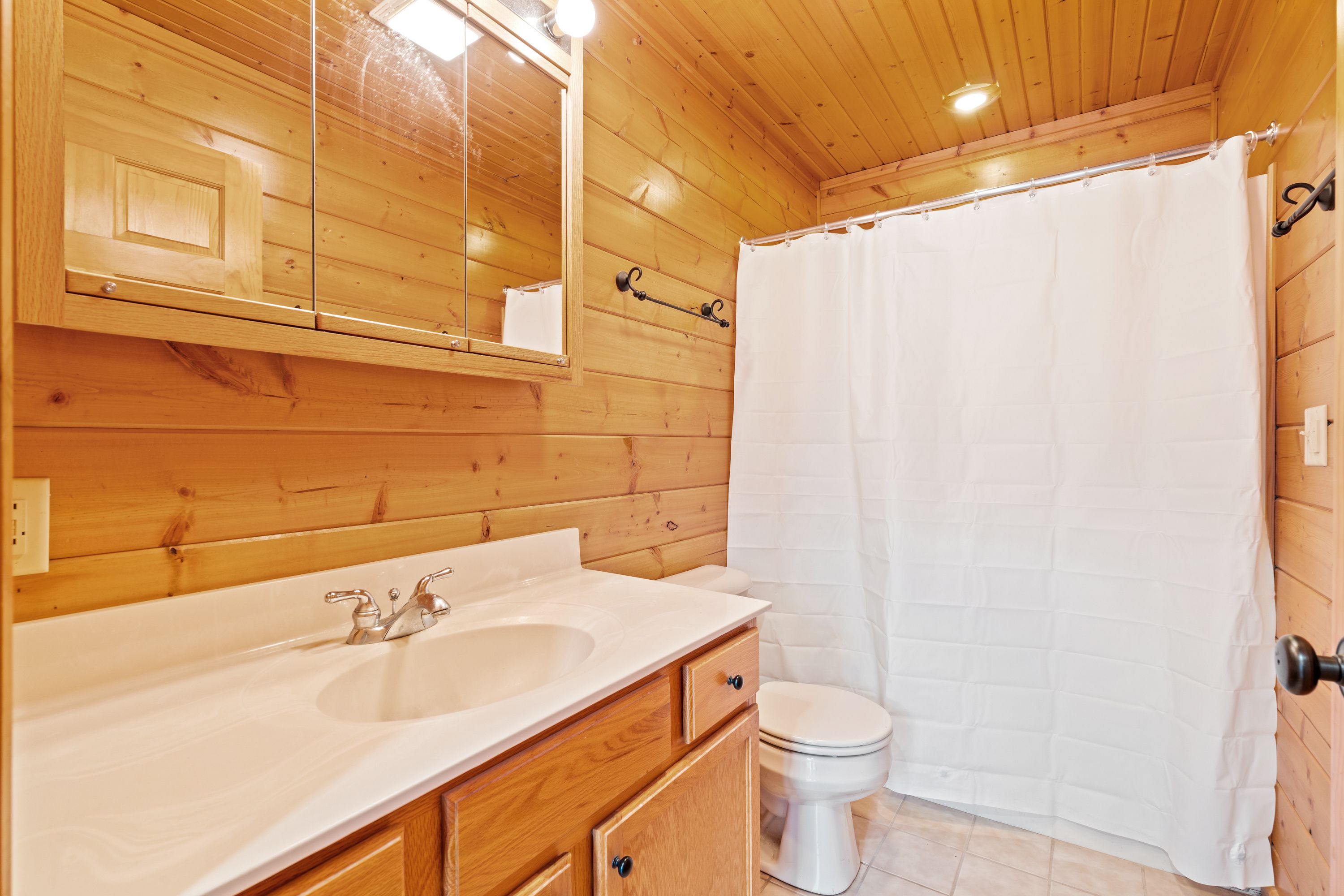 Listing Photo: 22-163 7985 Spore Rd